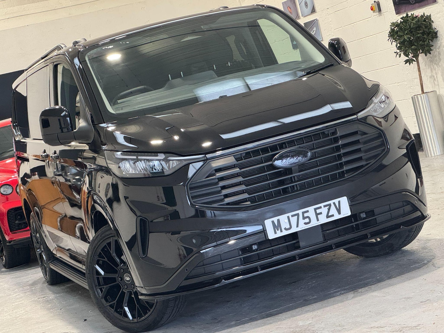 Used Ford Transit Custom 2025 for sale - 77376117: Photo 1