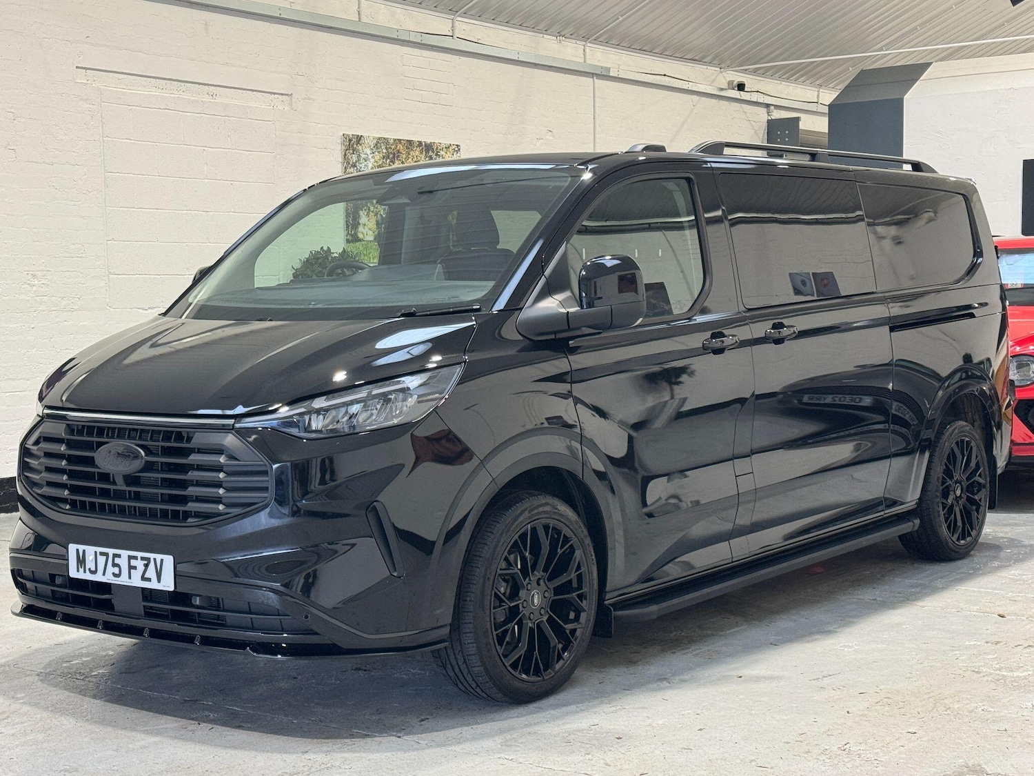 Used Ford Transit Custom 2025 for sale - 77376117: Photo 3