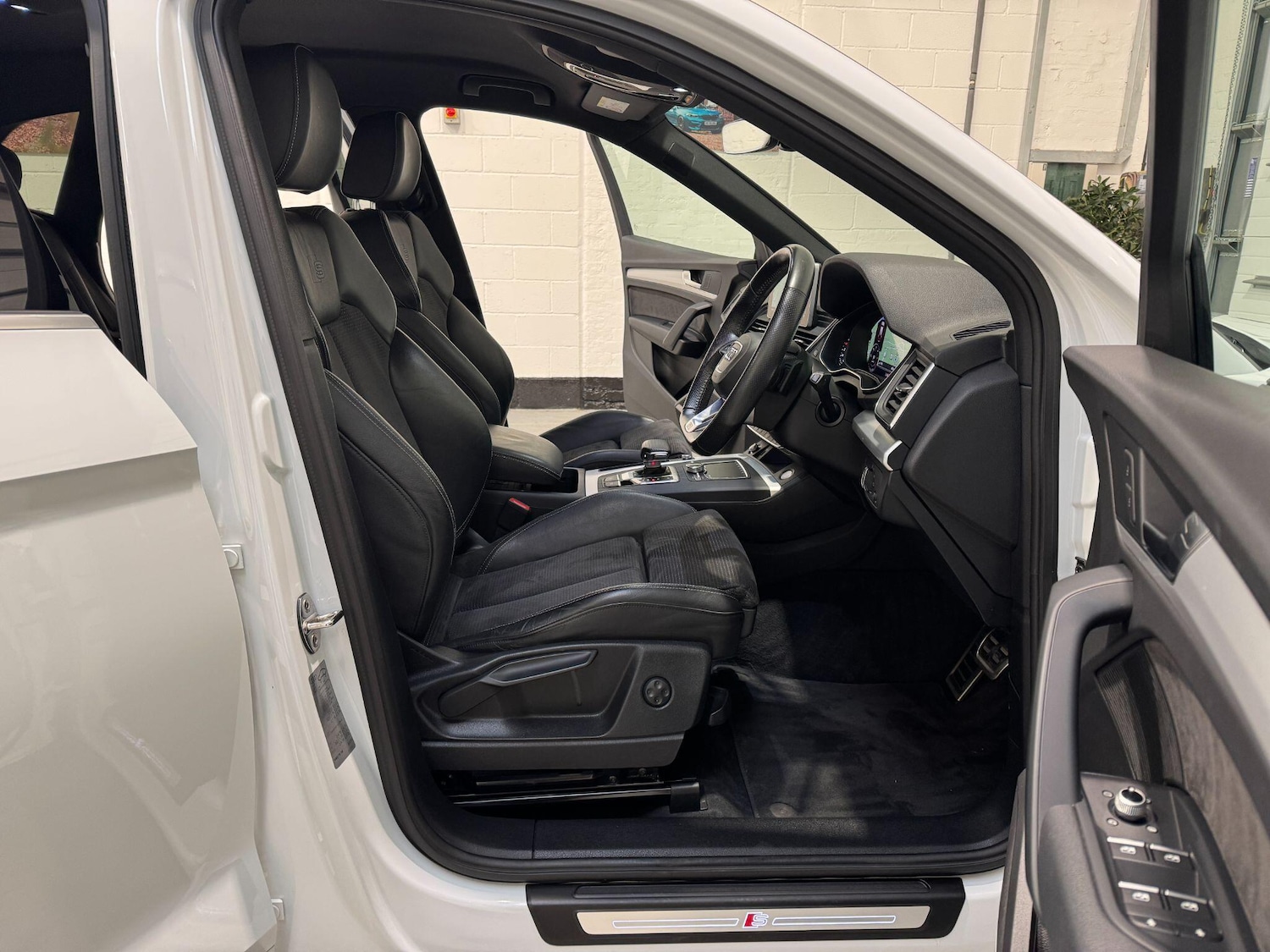 Used Audi Q5 2020 for sale - 76633285: Photo 19