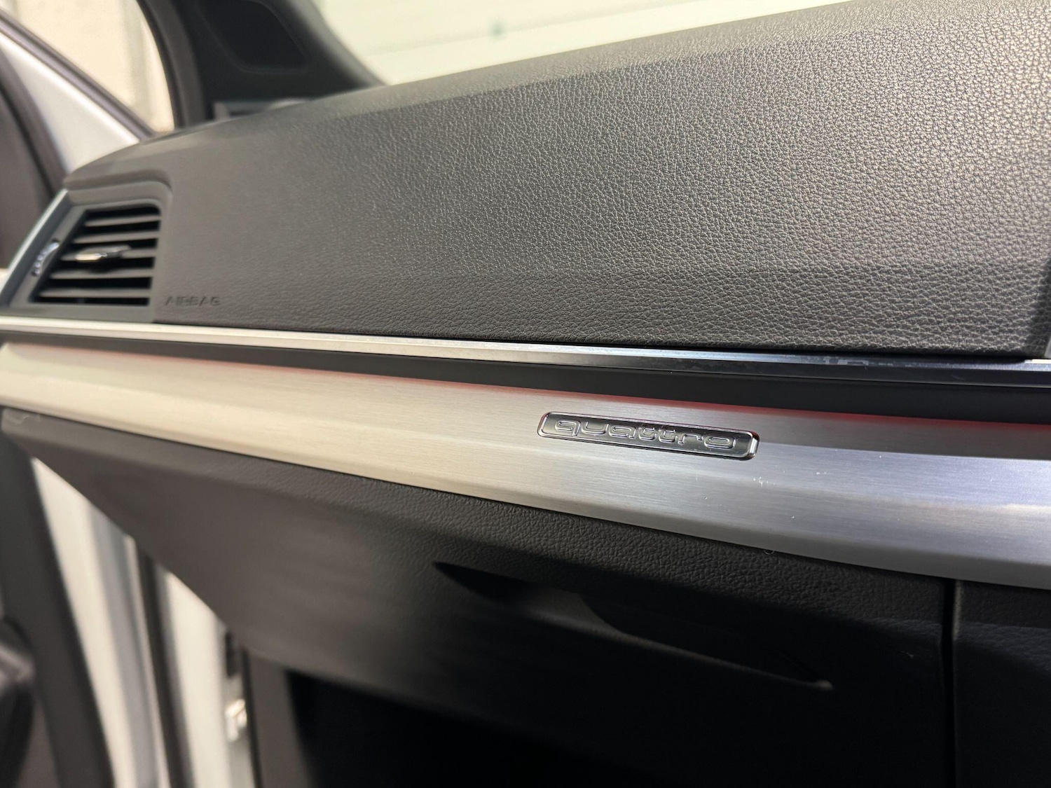 Used Audi Q5 2020 for sale - 76633285: Photo 42