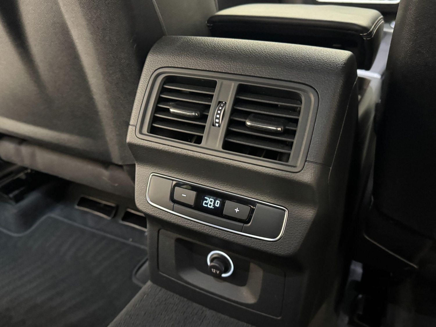 Used Audi Q5 2020 for sale - 76633285: Photo 44