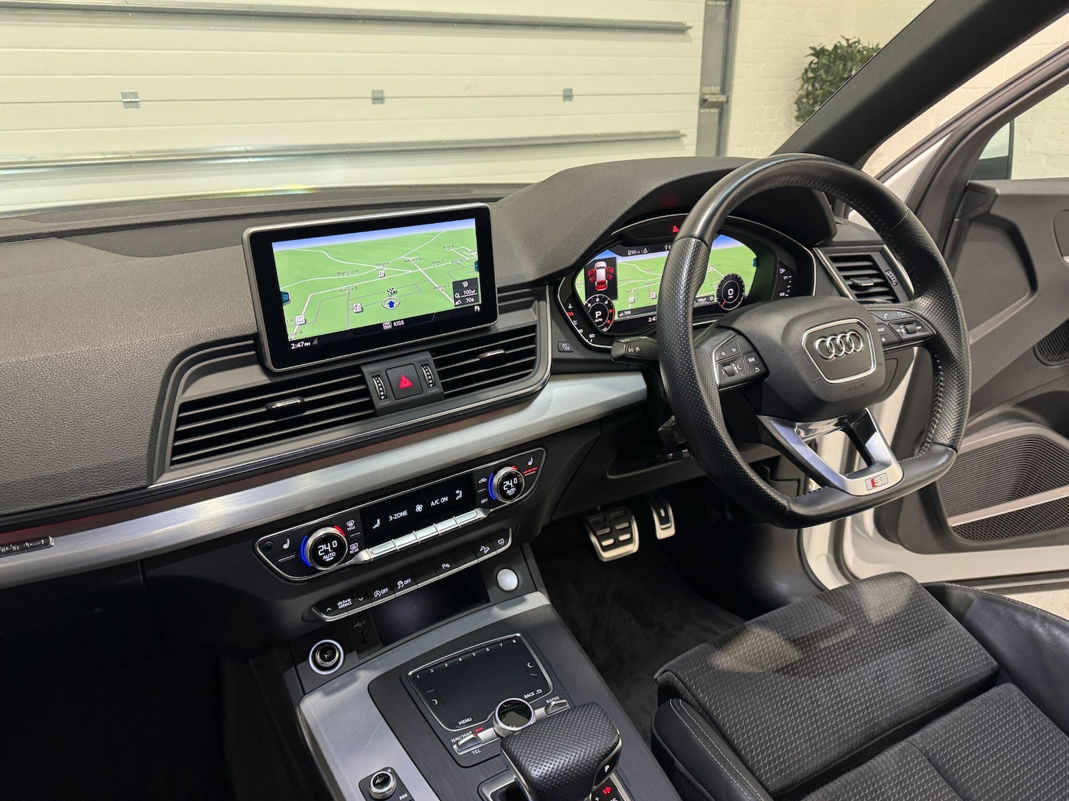 Used Audi Q5 2020 for sale - 76633285: Photo 55