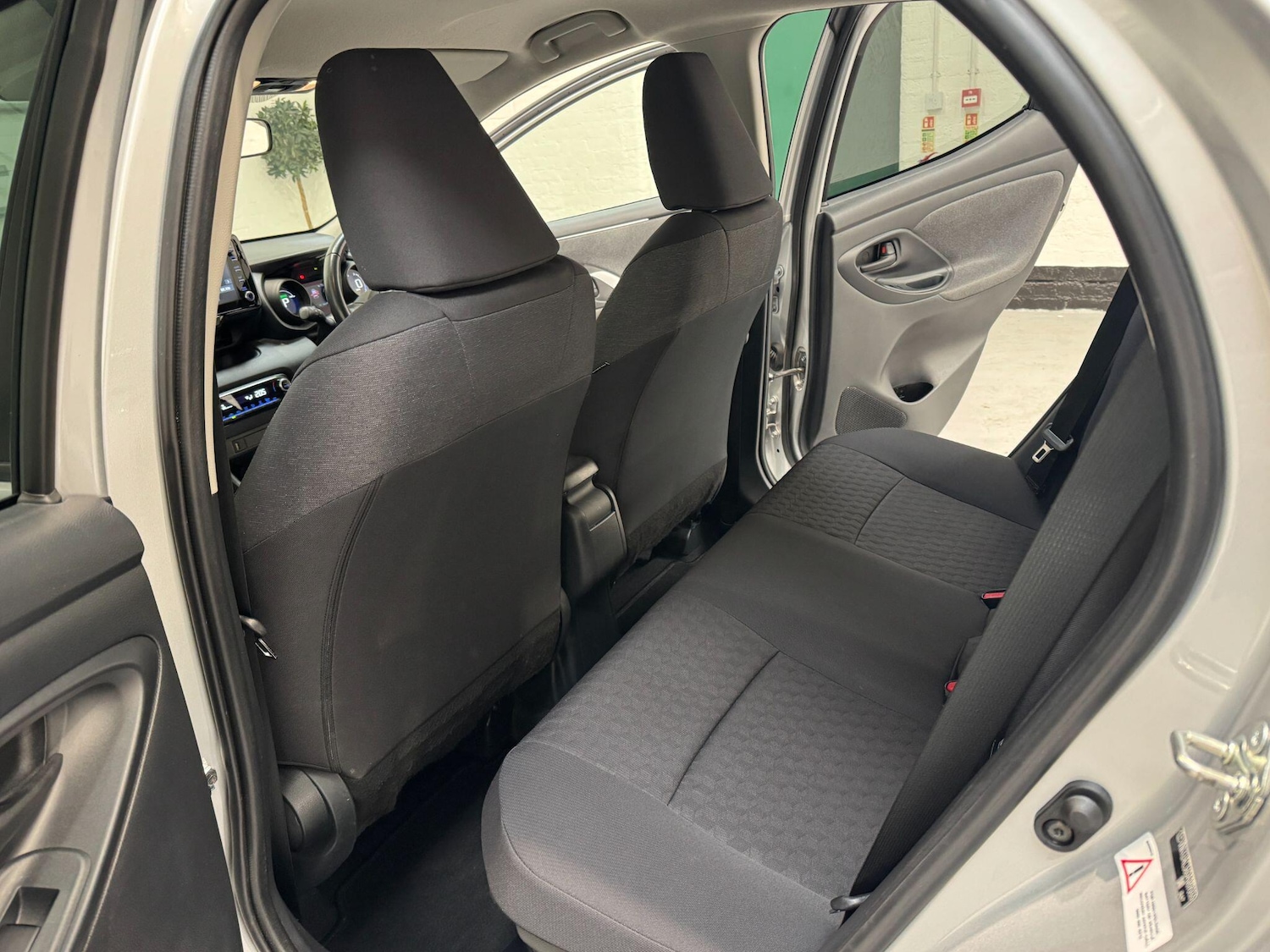 Used Toyota Yaris for sale - 78116139: Photo 45