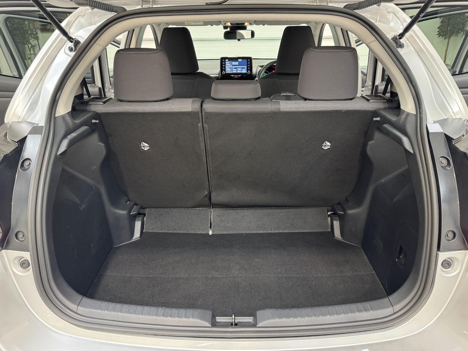 Used Toyota Yaris for sale - 78116139: Photo 55