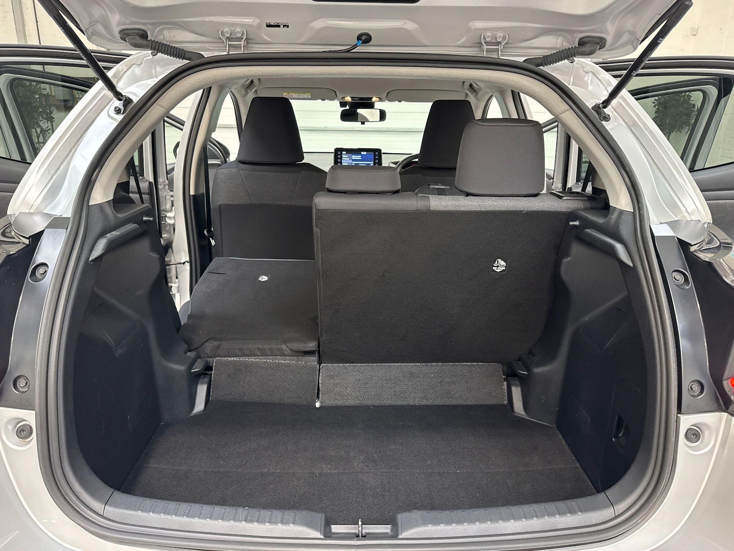 Used Toyota Yaris for sale - 78116139: Photo 62