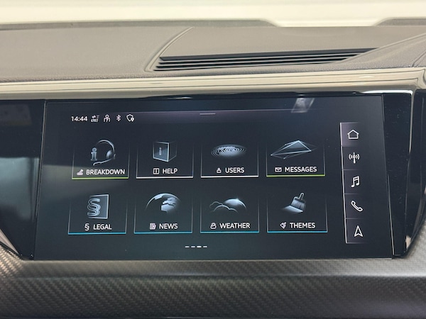 Used Audi e-tron GT 2023 for sale - 76284328: Photo 36