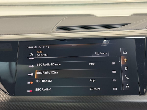 Used Audi e-tron GT 2023 for sale - 76284328: Photo 37