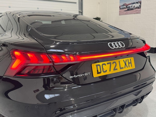Used Audi e-tron GT 2023 for sale - 76284328: Photo 60