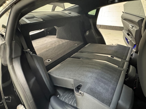 Used Audi e-tron GT 2023 for sale - 76284328: Photo 69