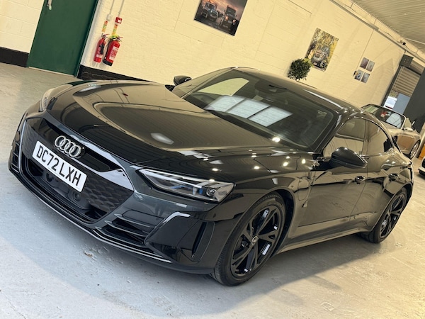 Used Audi e-tron GT 2023 for sale - 76284328: Photo 90