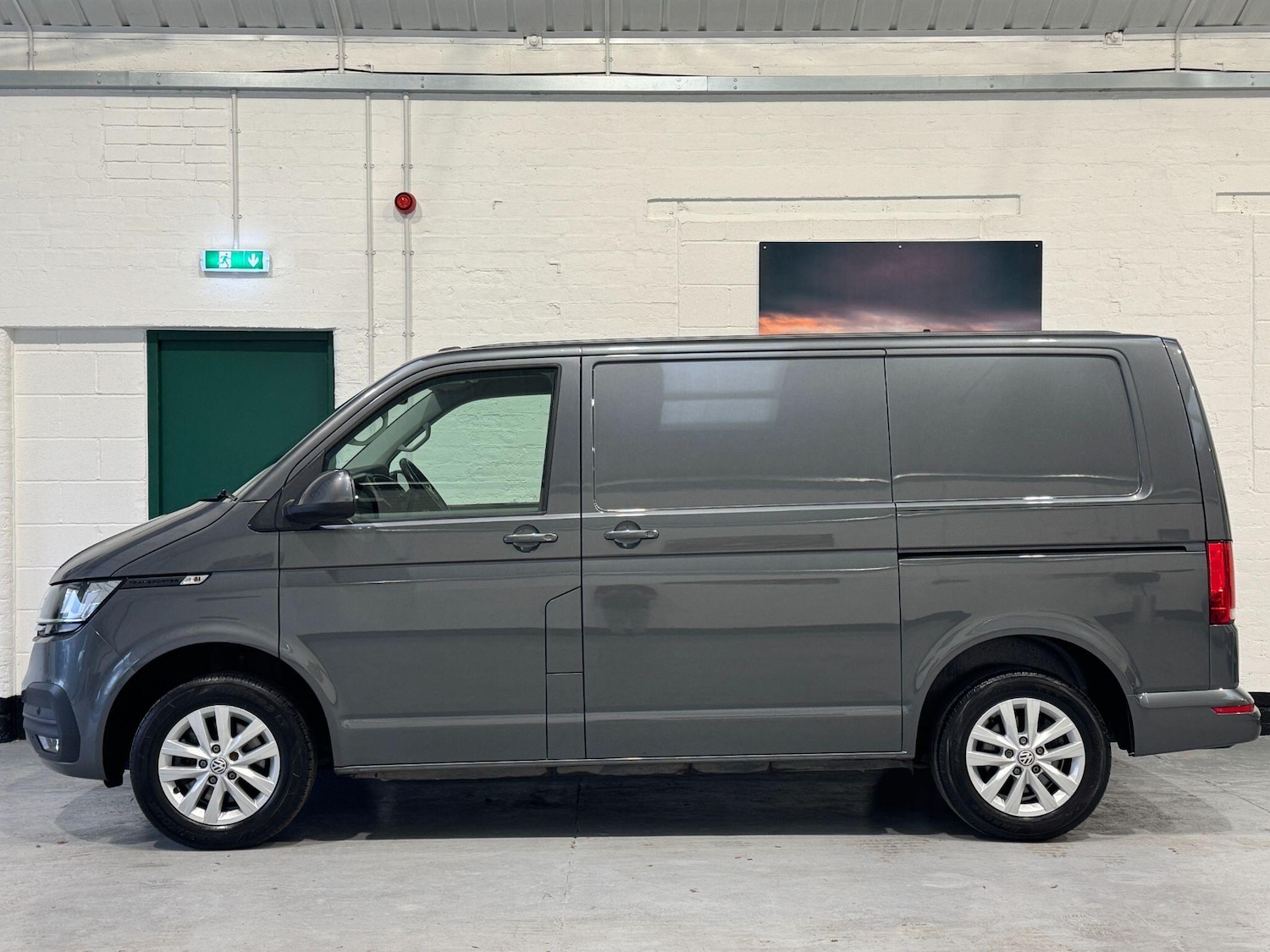 Used Volkswagen Transporter 2020 for sale - 76513073: Photo 10