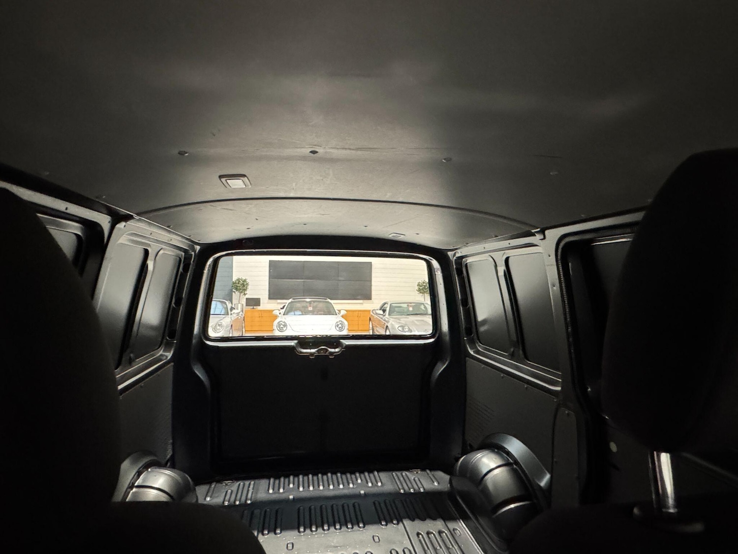 Used Volkswagen Transporter 2020 for sale - 76513073: Photo 43