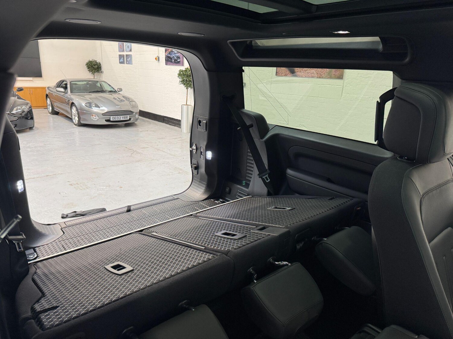 Used Land Rover Defender 90 2021 for sale - 76239551: Photo 38