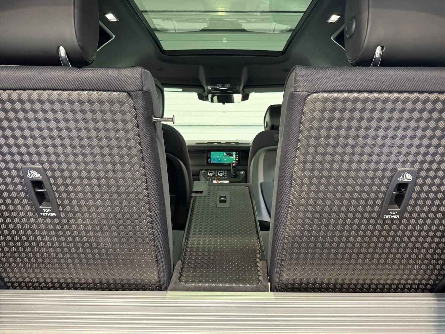 Used Land Rover Defender 90 2021 for sale - 76239551: Photo 42