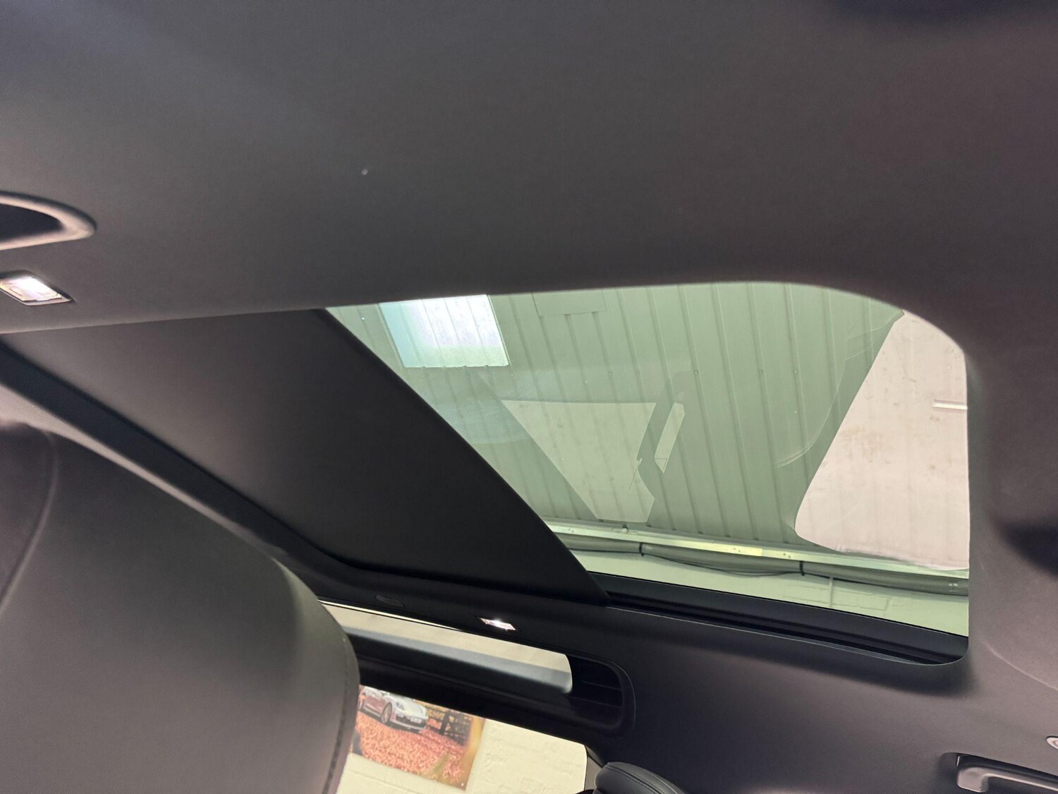 Used Land Rover Defender 90 2021 for sale - 76239551: Photo 45