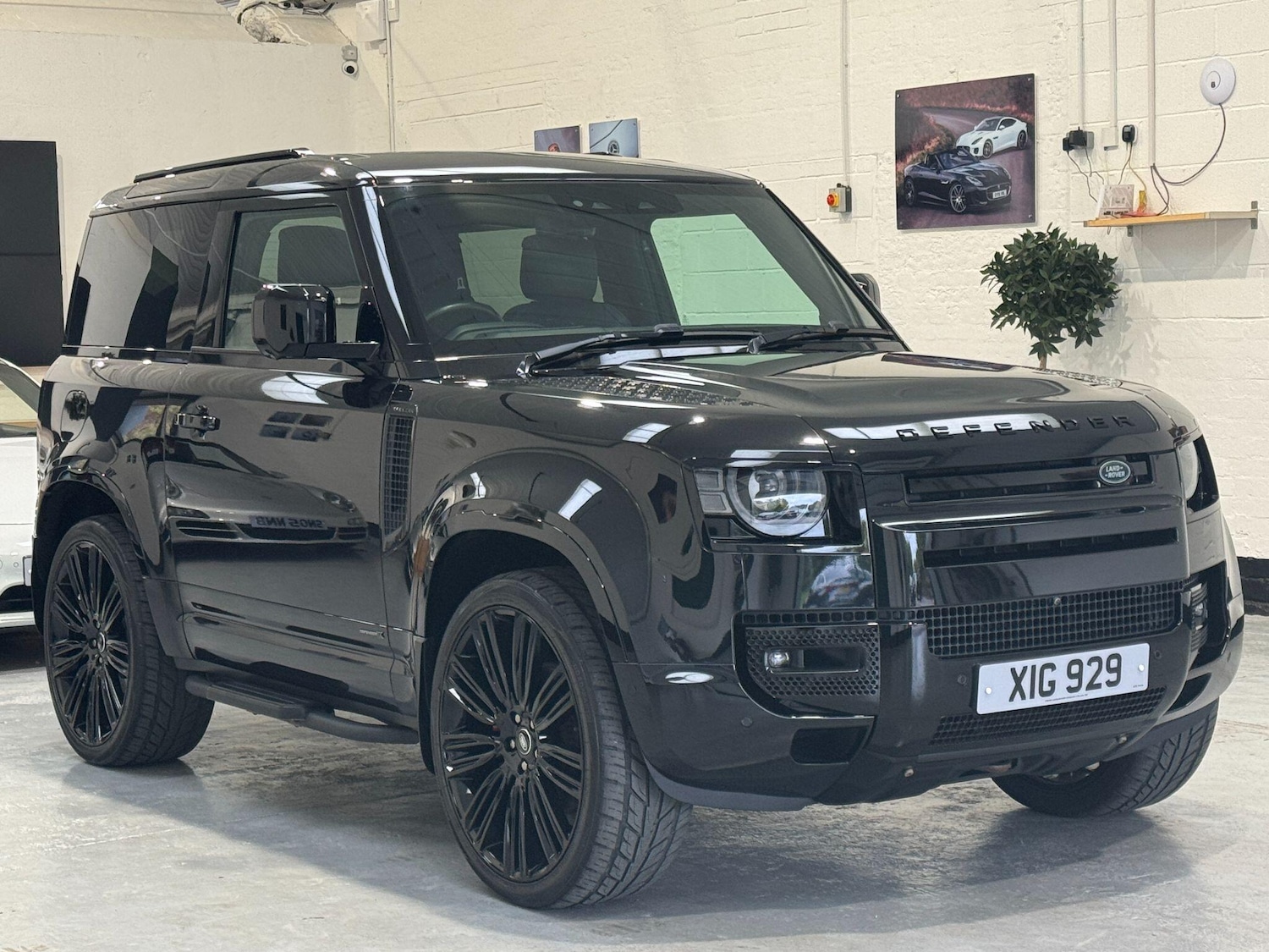 Used Land Rover Defender 90 2021 for sale - 76239551: Photo 7