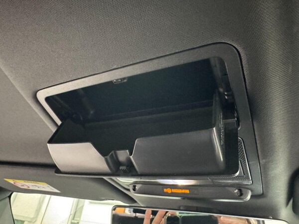 Used Land Rover Defender 2021 for sale - 76239551: Photo 87