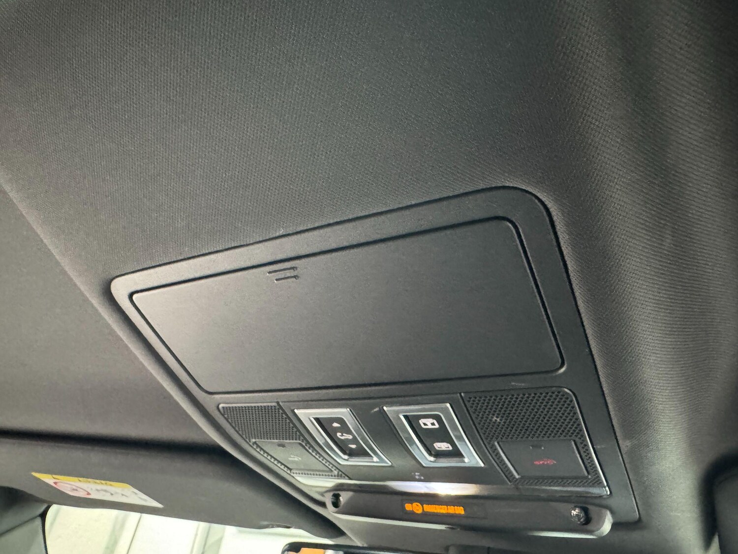 Used Land Rover Defender 90 2021 for sale - 76239551: Photo 88