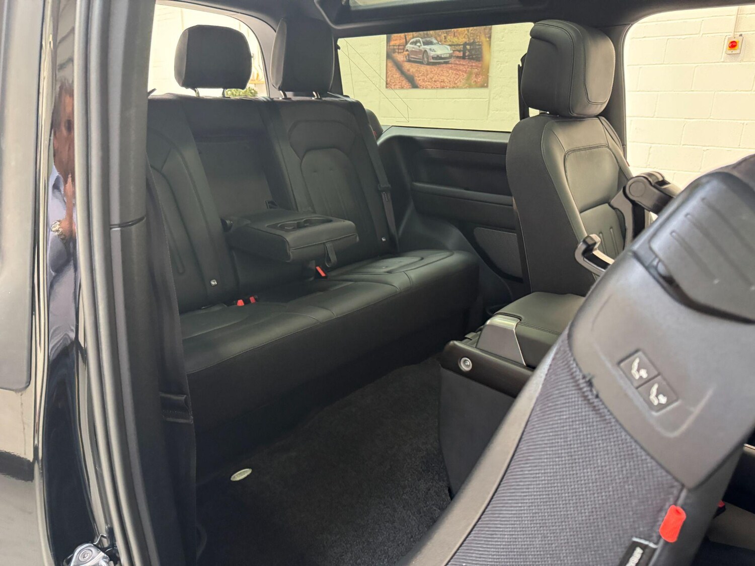 Used Land Rover Defender 90 2021 for sale - 76239551: Photo 96