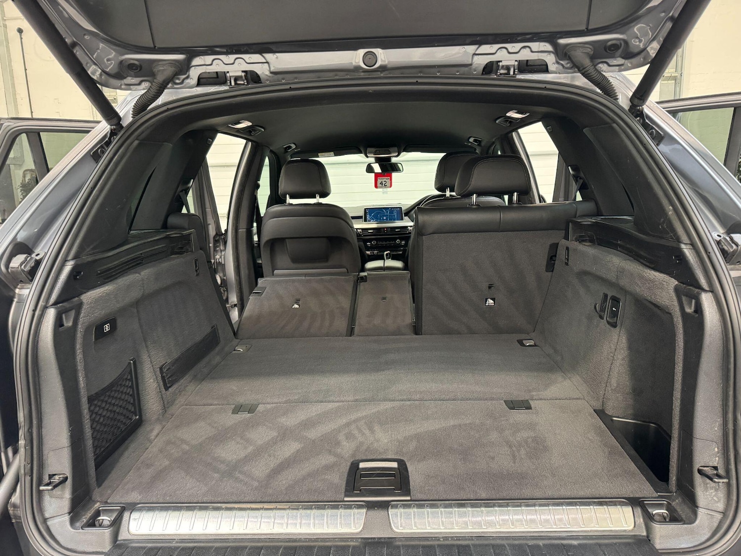 Vehicle 84