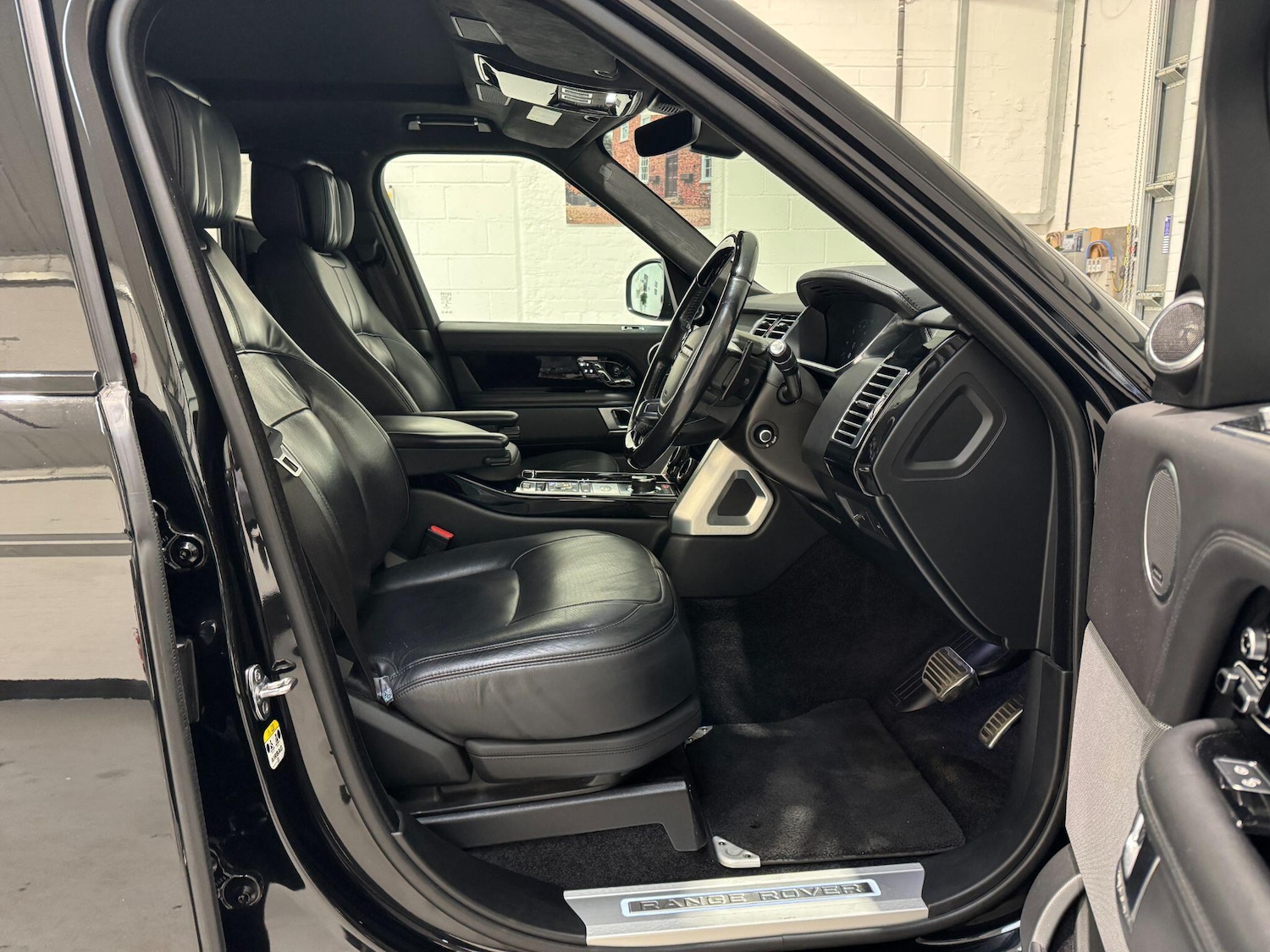 Used Land Rover Range Rover 2018 for sale - 76752434: Photo 18