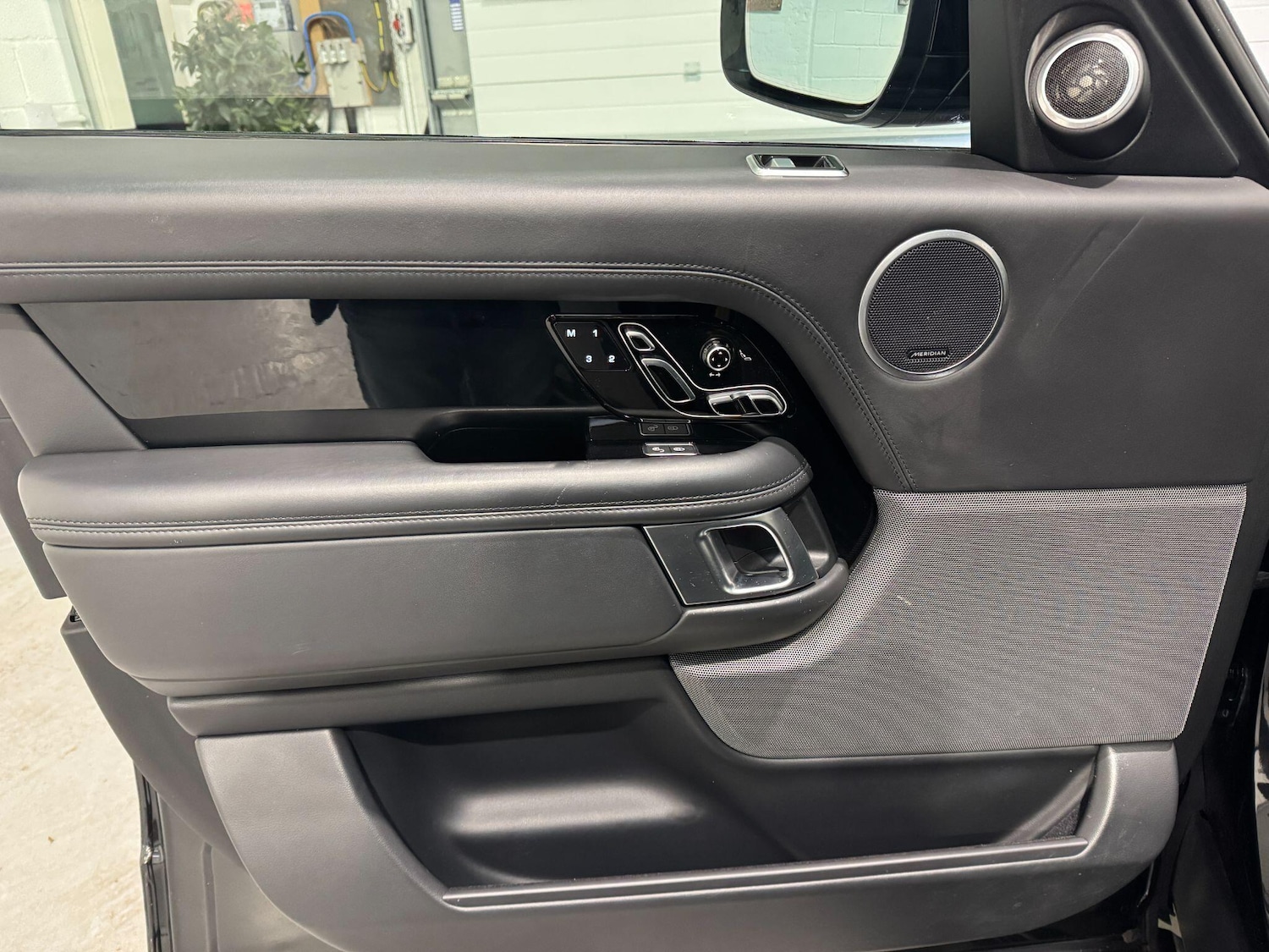 Used Land Rover Range Rover 2018 for sale - 76752434: Photo 53