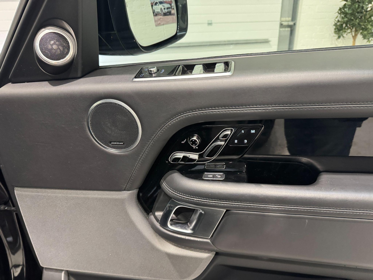 Used Land Rover Range Rover 2018 for sale - 76752434: Photo 57