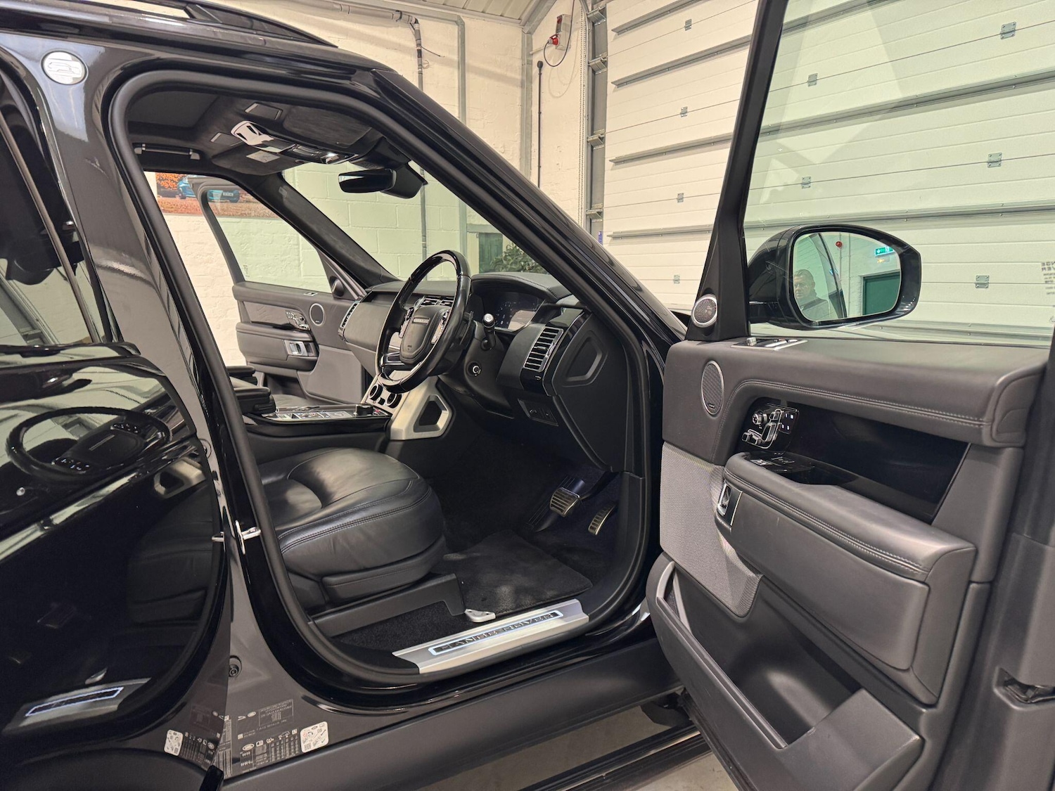 Used Land Rover Range Rover 2018 for sale - 76752434: Photo 87