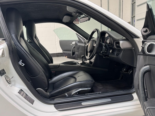 Used Porsche 911 2010 for sale - 76153094: Photo 17