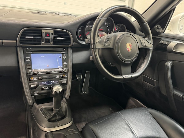 Used Porsche 911 2010 for sale - 76153094: Photo 34