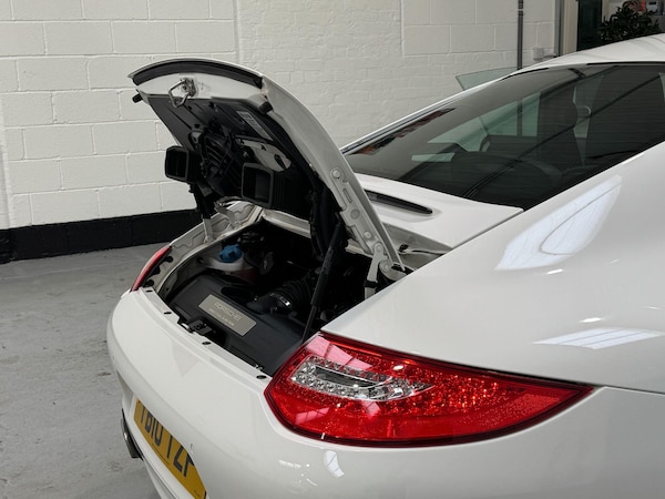 Used Porsche 911 2010 for sale - 76153094: Photo 37