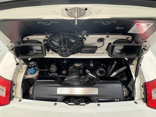 Used Porsche 911 2010 for sale - 76153094: Photo 49