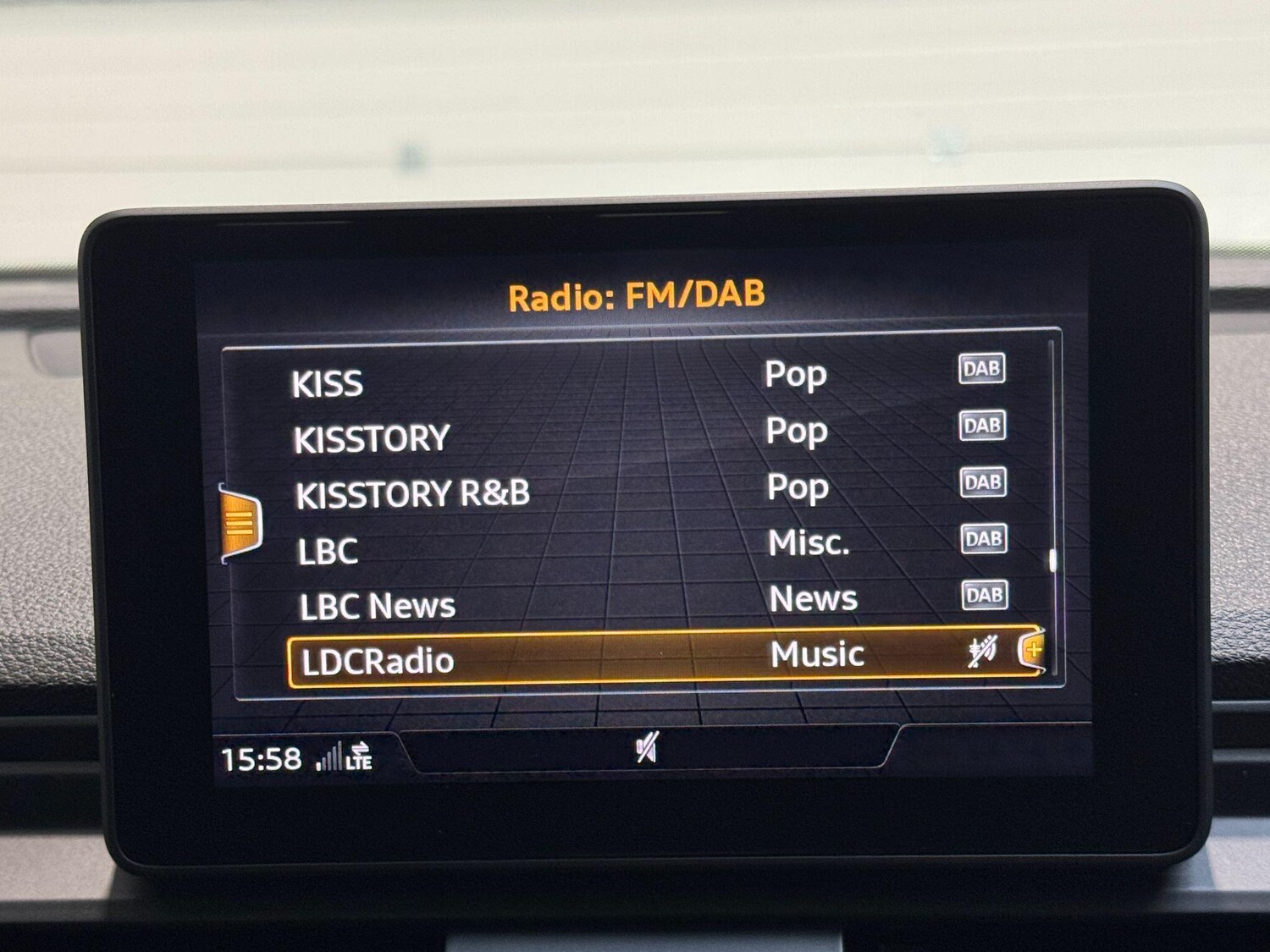 Used Audi Q5 2018 for sale - 75949746: Photo 45