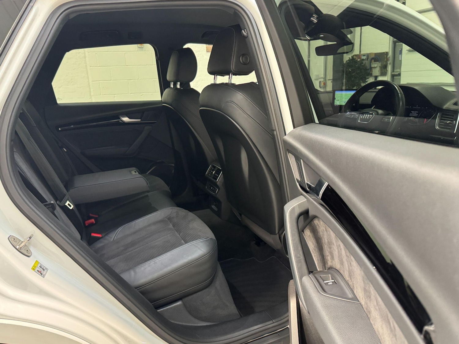 Used Audi Q5 2018 for sale - 75949746: Photo 53