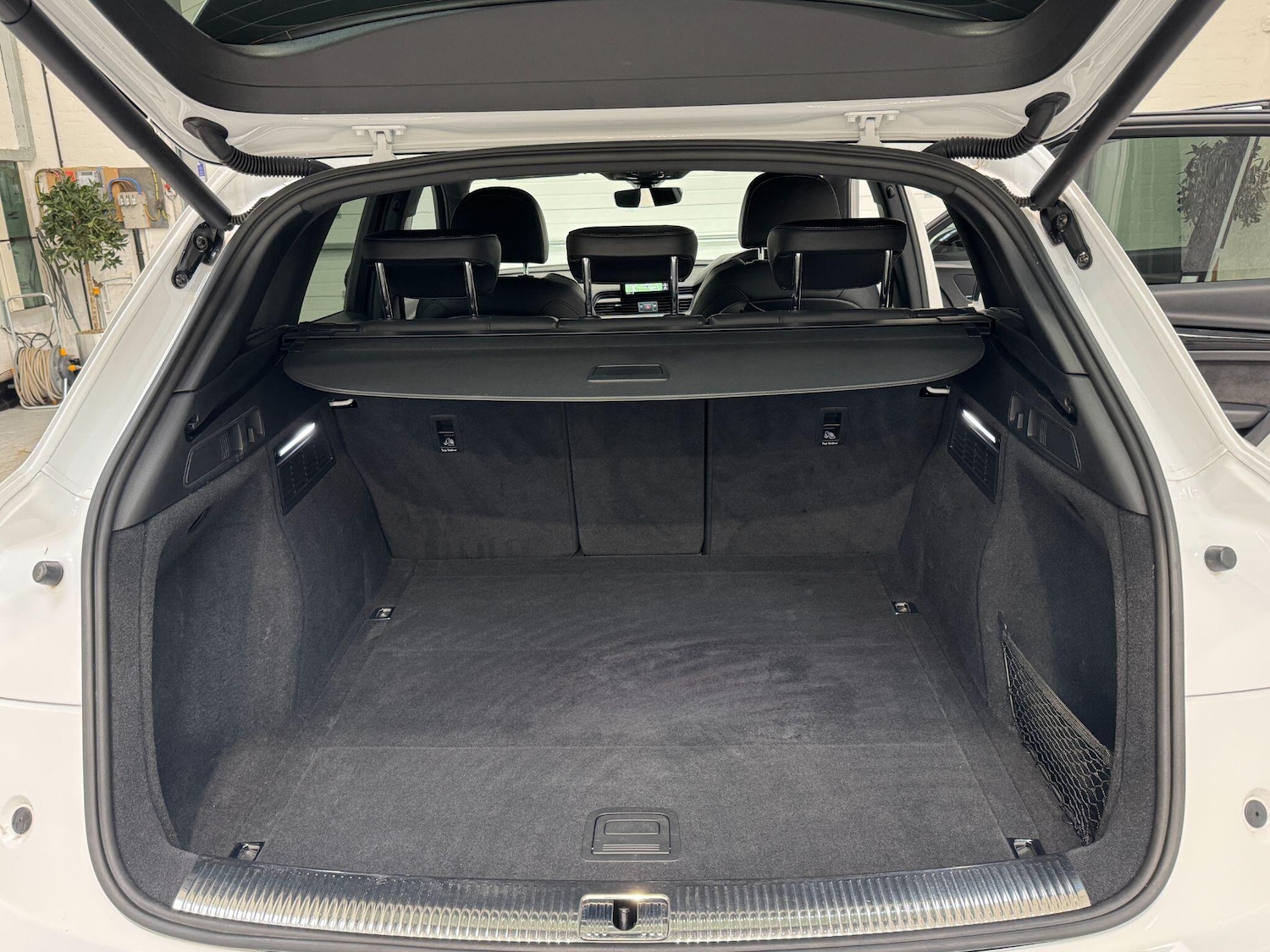 Used Audi Q5 2018 for sale - 75949746: Photo 58