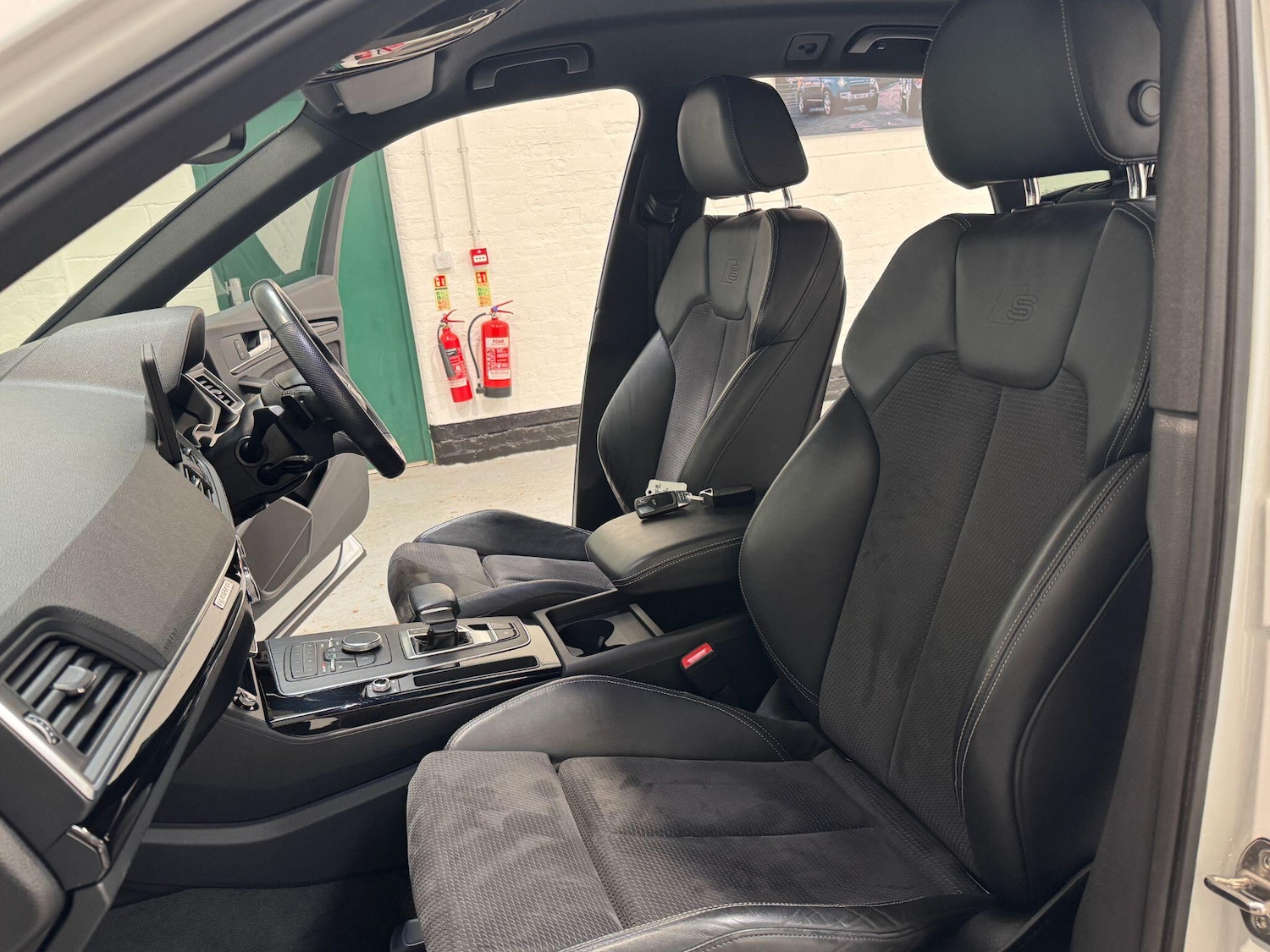 Used Audi Q5 2018 for sale - 75949746: Photo 64