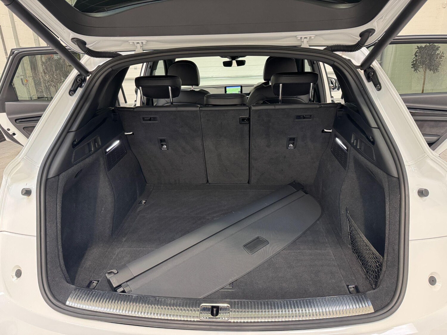 Used Audi Q5 2018 for sale - 75949746: Photo 68