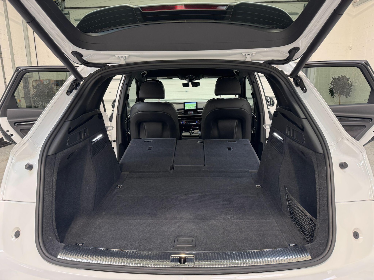 Used Audi Q5 2018 for sale - 75949746: Photo 71