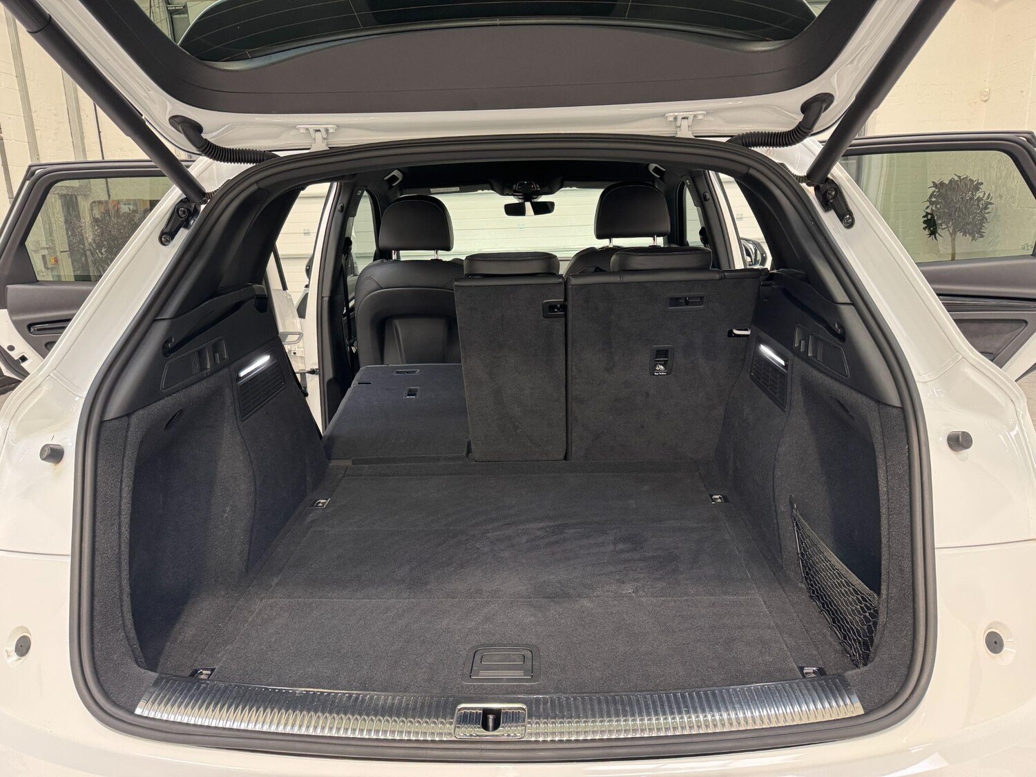 Used Audi Q5 2018 for sale - 75949746: Photo 74