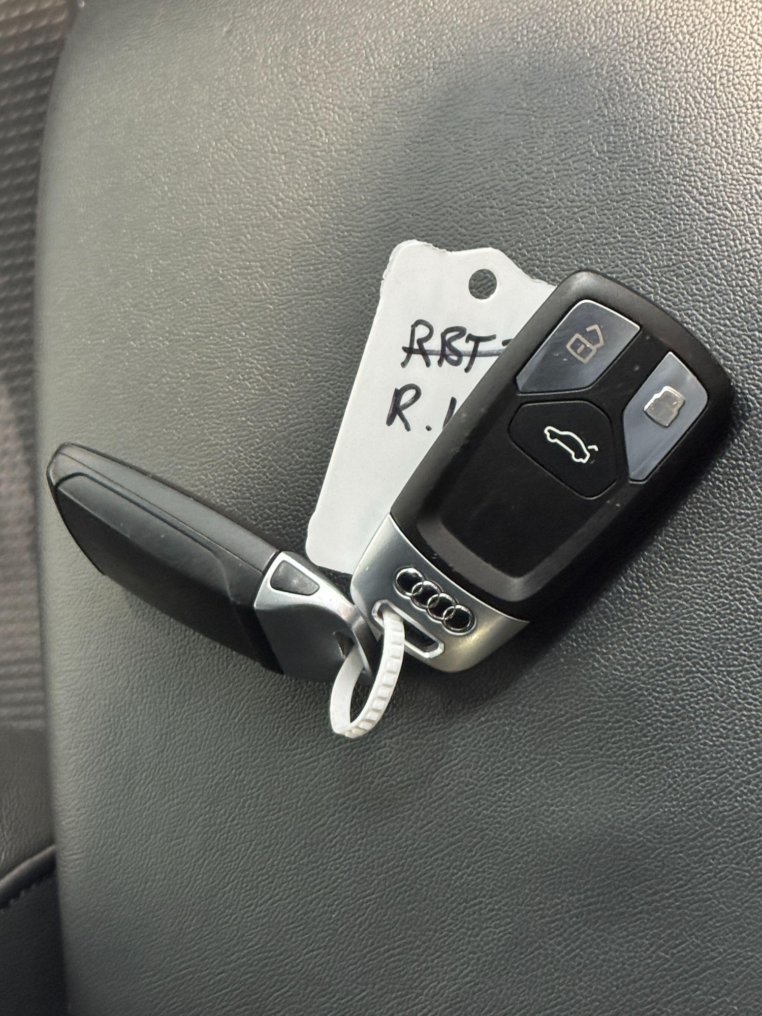 Used Audi Q5 2018 for sale - 75949746: Photo 93