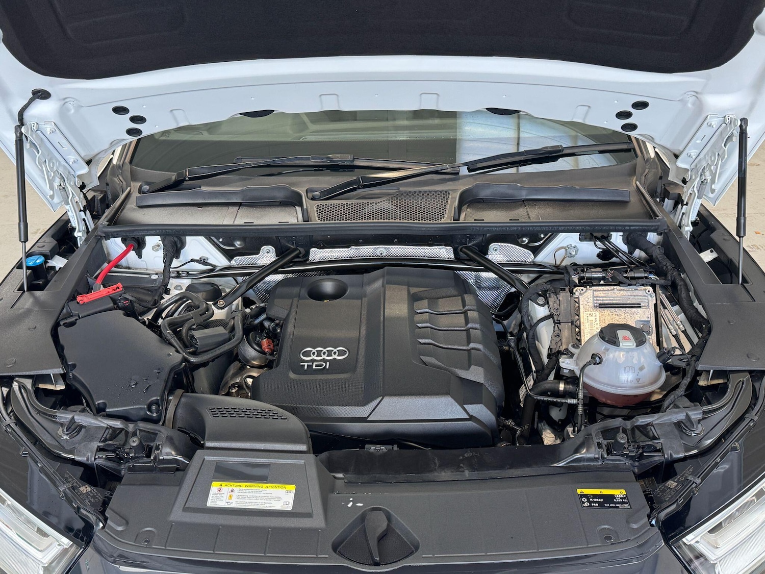 Used Audi Q5 2018 for sale - 75949746: Photo 95