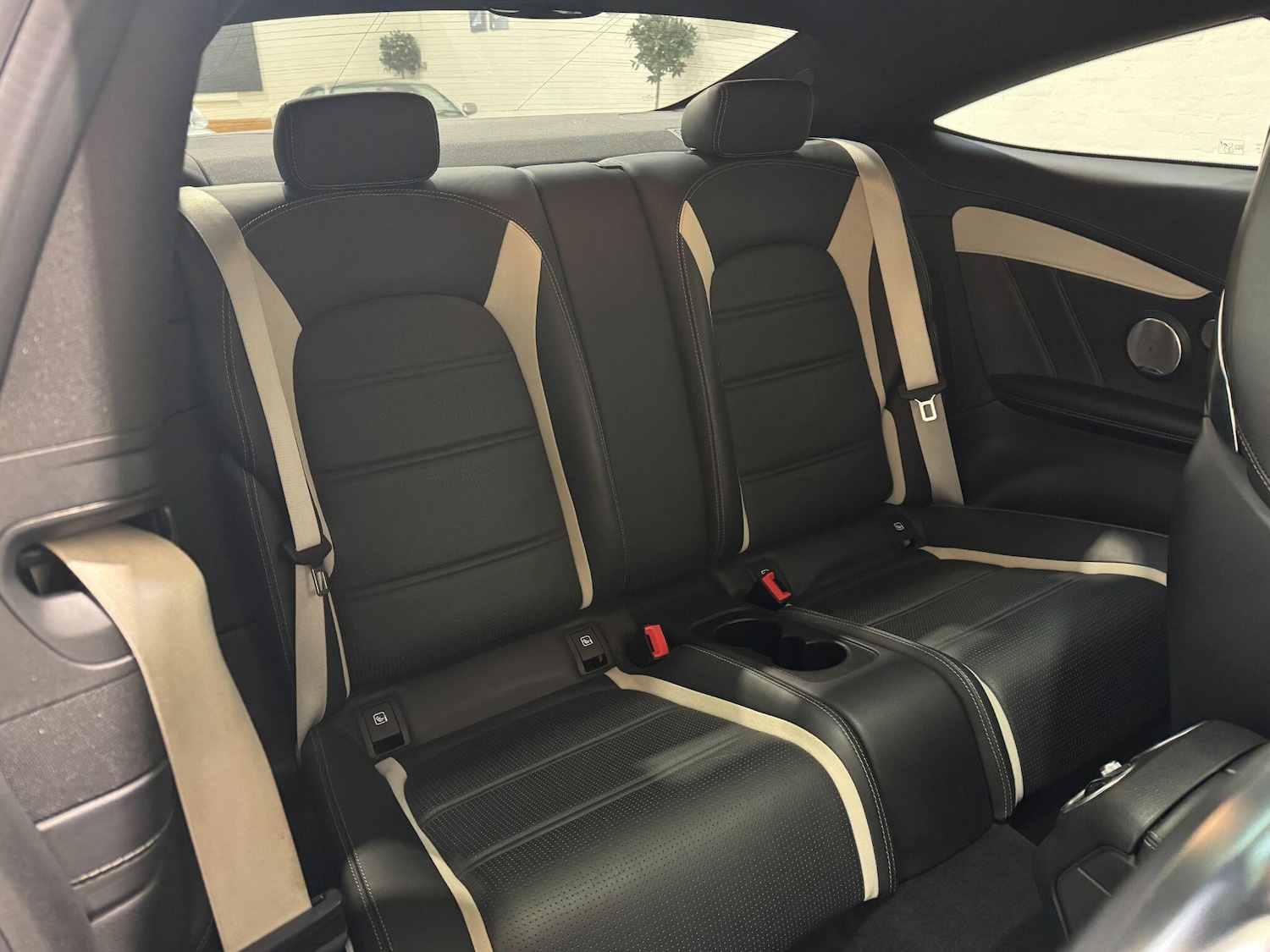 Used Mercedes-Benz C Class 2017 for sale - 76702244: Photo 16