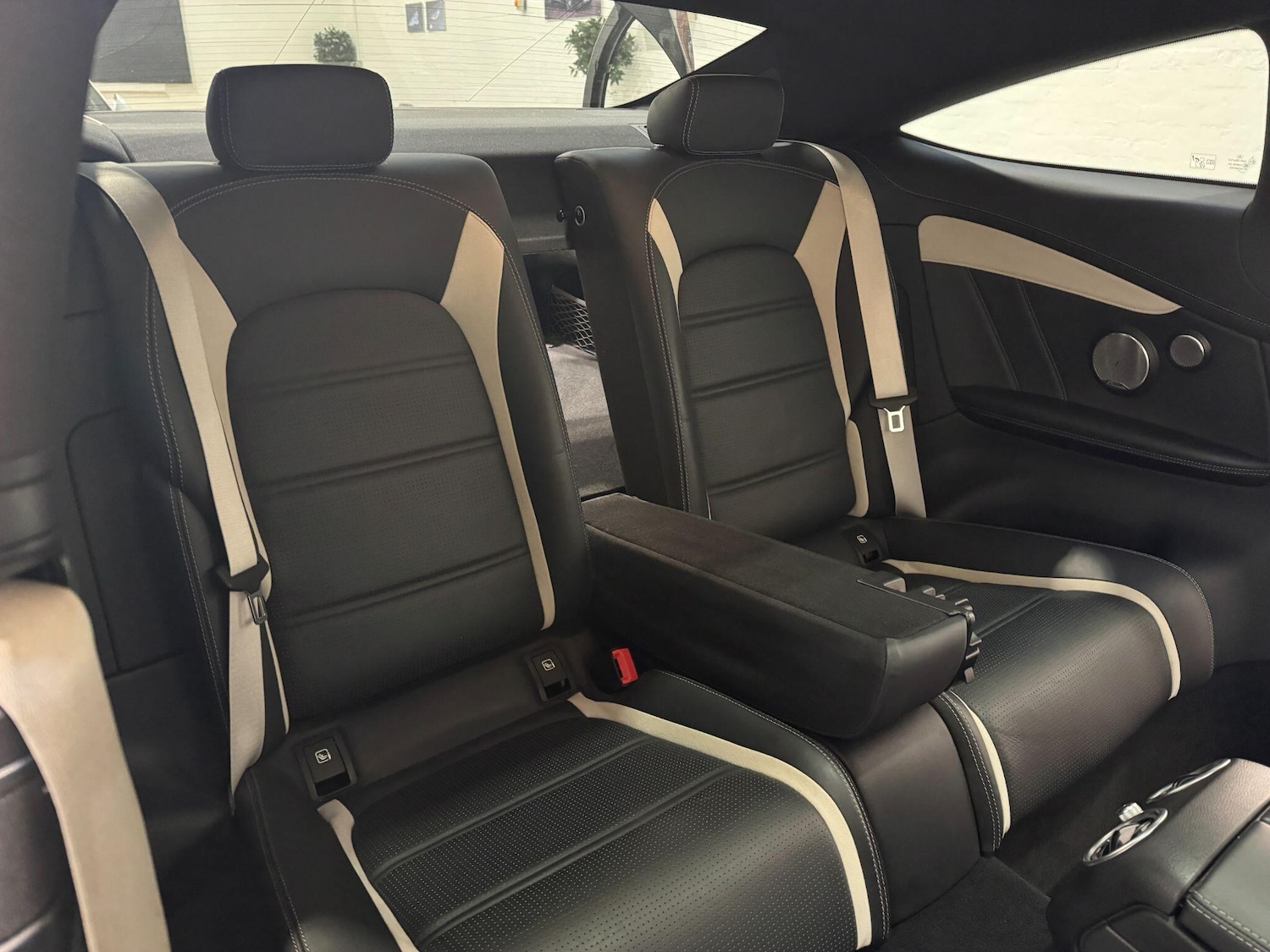 Used Mercedes-Benz C Class 2017 for sale - 76702244: Photo 83