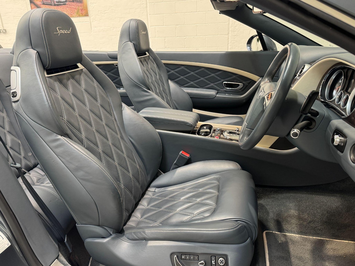 Used Bentley Continental 2015 for sale - 76499602: Photo 20