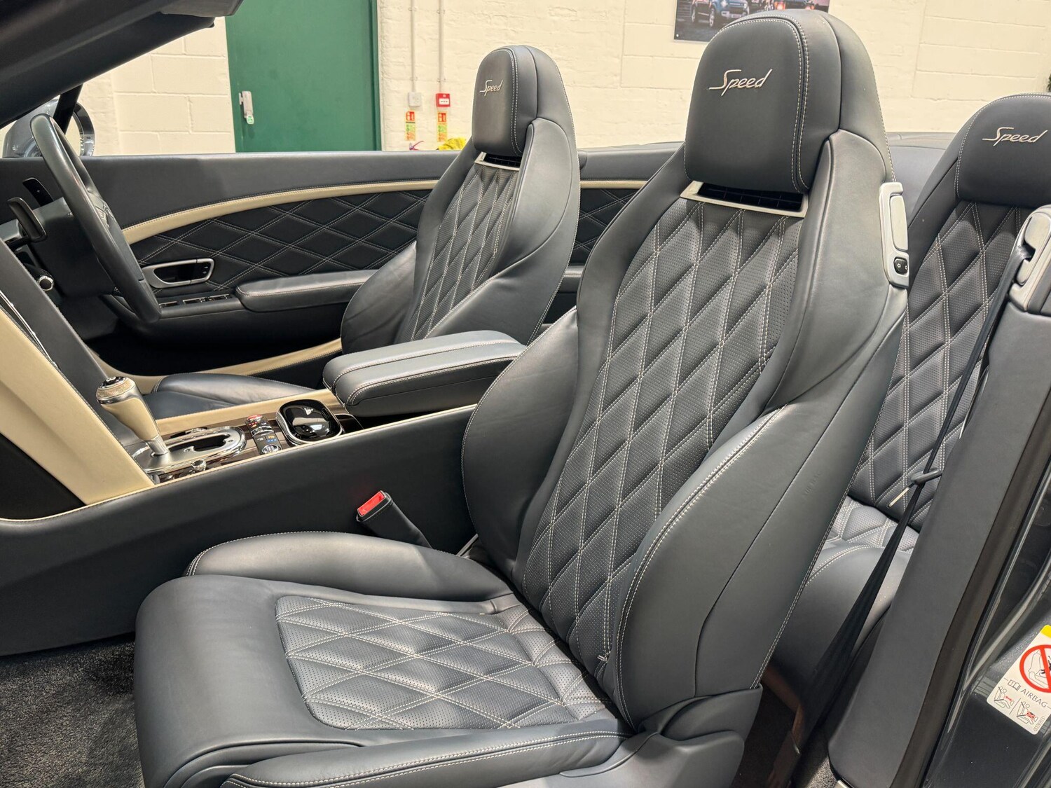 Used Bentley Continental 2015 for sale - 76499602: Photo 63