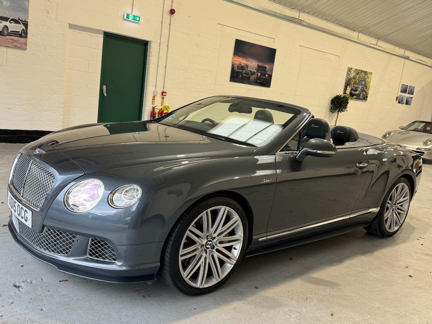 Used Bentley Continental 2015 for sale - 76499602: Photo 75
