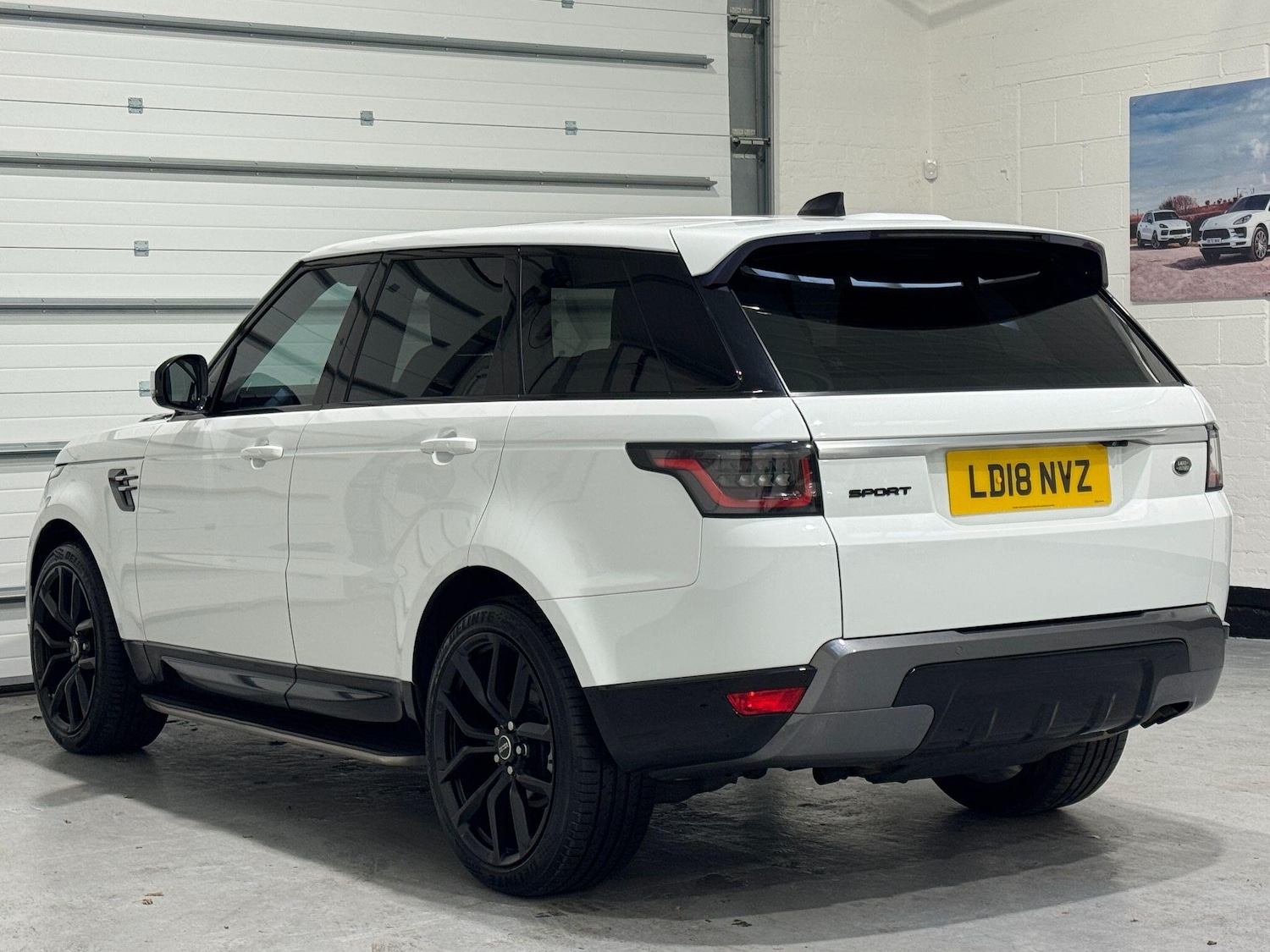 Used Land Rover Range Rover Sport 2018 for sale - 76485244: Photo 15