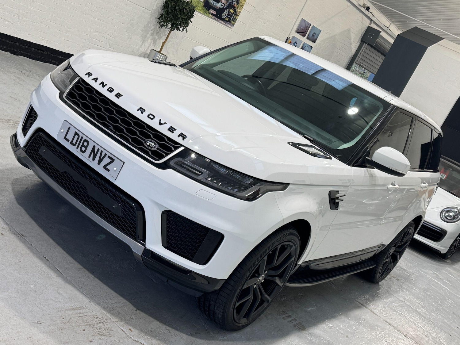 Used Land Rover Range Rover Sport 2018 for sale - 76485244: Photo 26