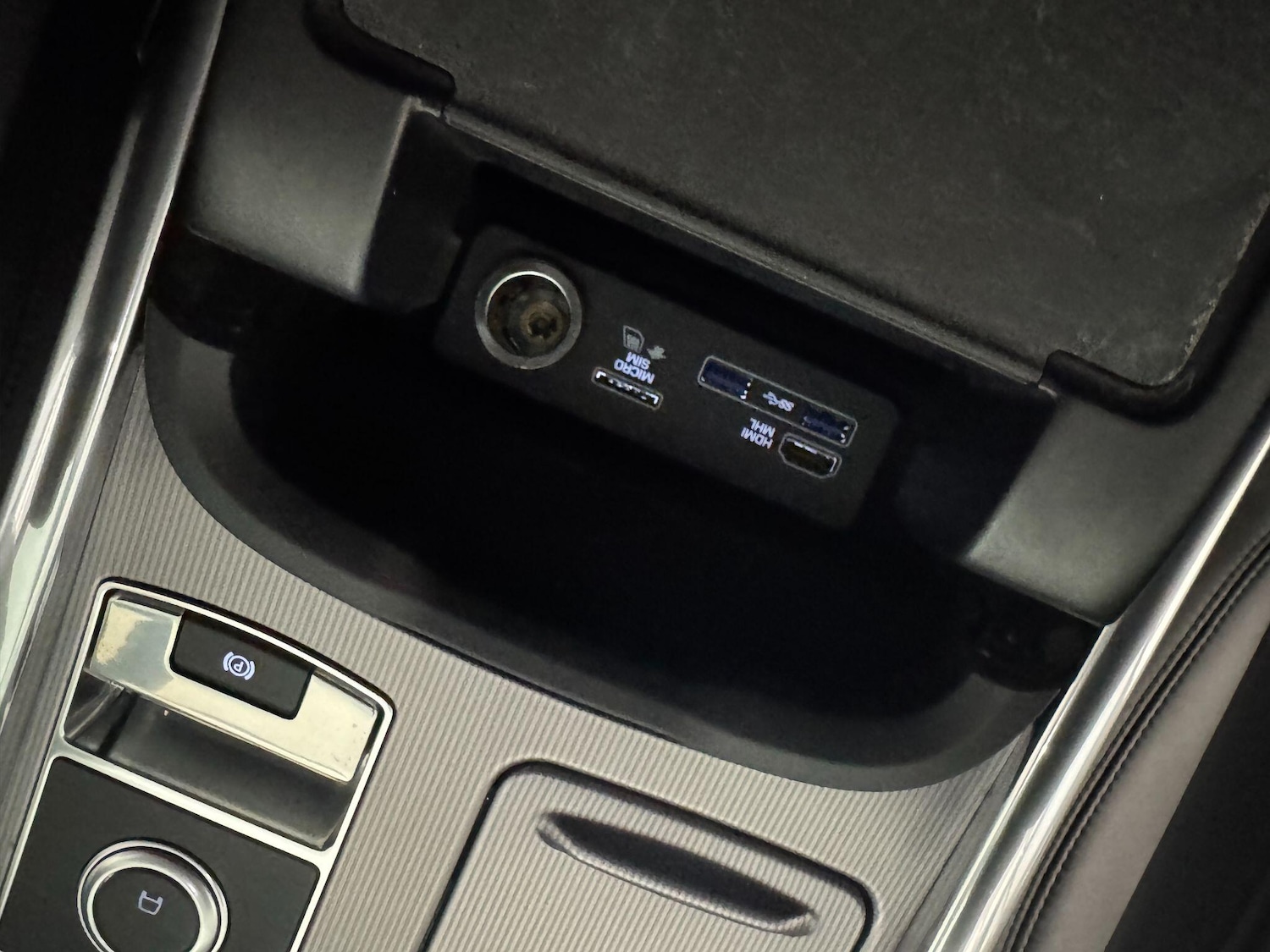 Used Land Rover Range Rover Sport 2018 for sale - 76485244: Photo 41