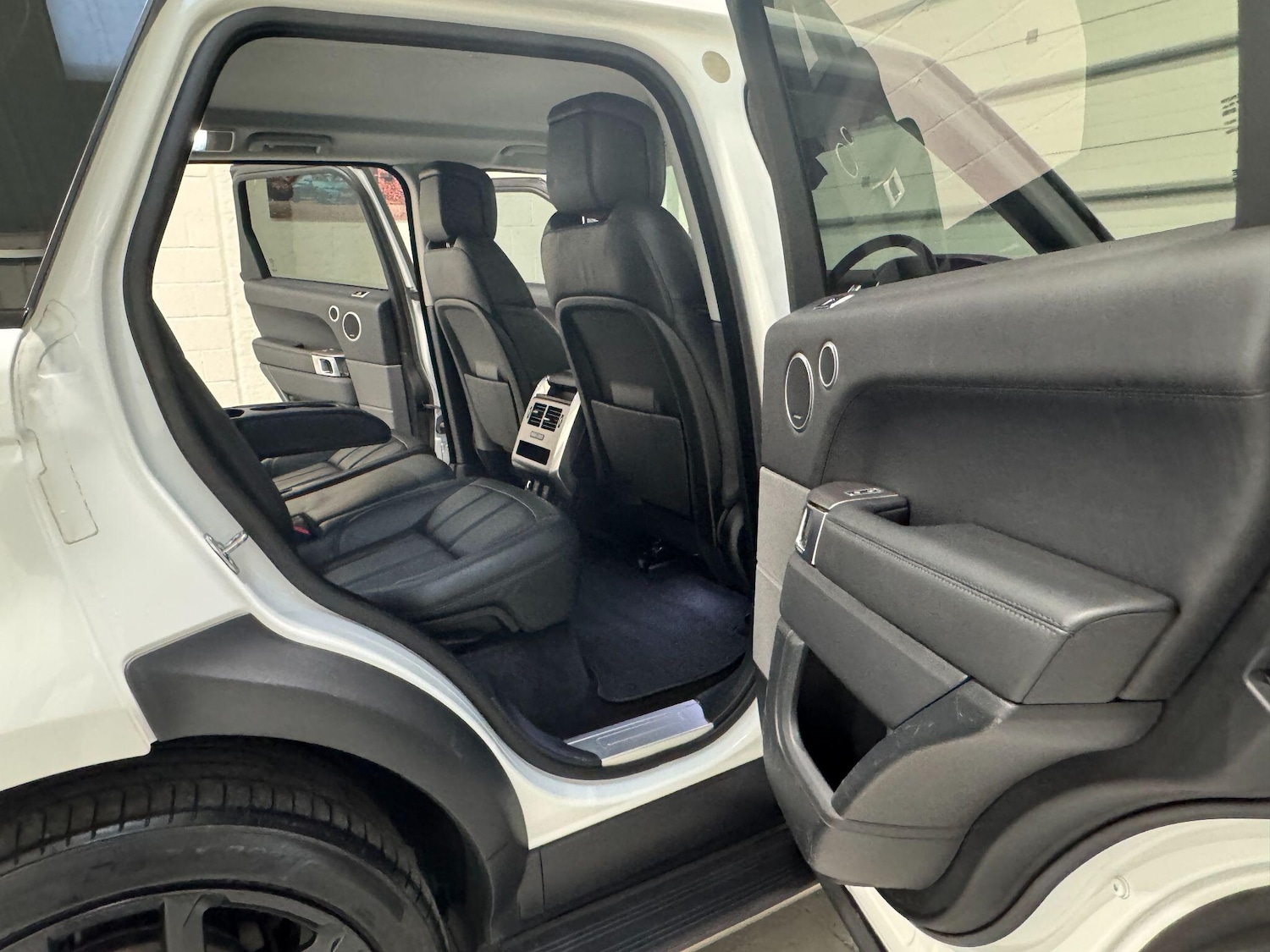 Used Land Rover Range Rover Sport 2018 for sale - 76485244: Photo 44